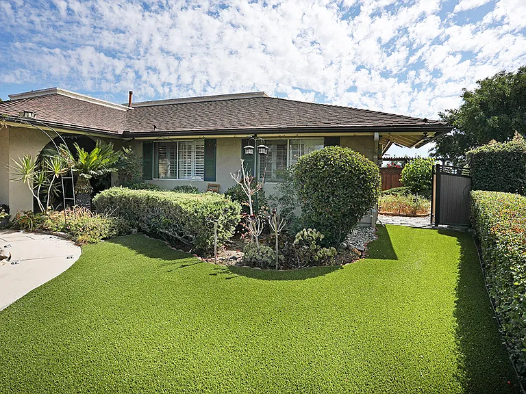 1800 Yermo Pl — Photo 6