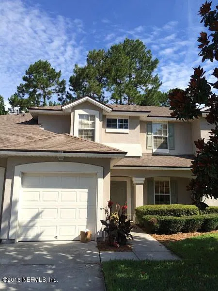 3 bed, 2.5 bath, 1615 sqft, $1,875 — Photo 1