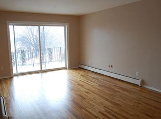 8 Colonial Rd APT 32, Beacon, NY 12508