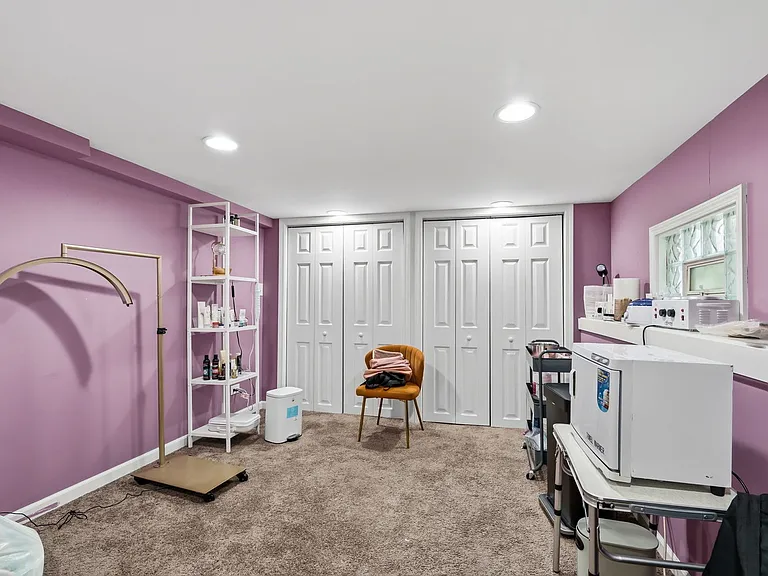 1440 Circle Ave — Photo 9
