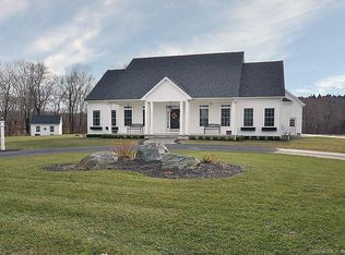 14 Finn Ln, Plainfield, CT 06374