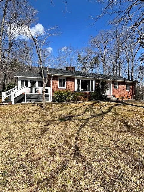 430 Skyuka Rd