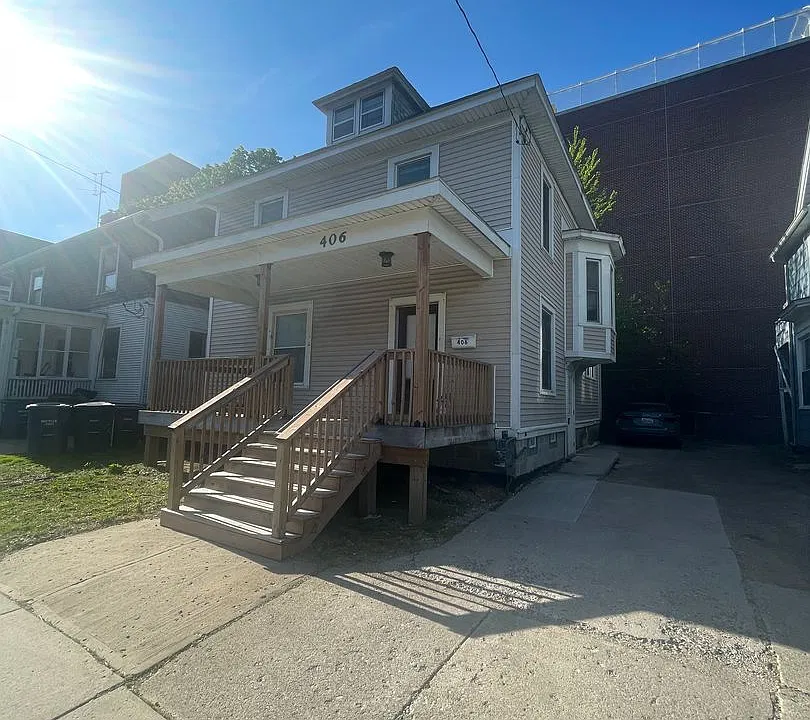406 E Jefferson St
