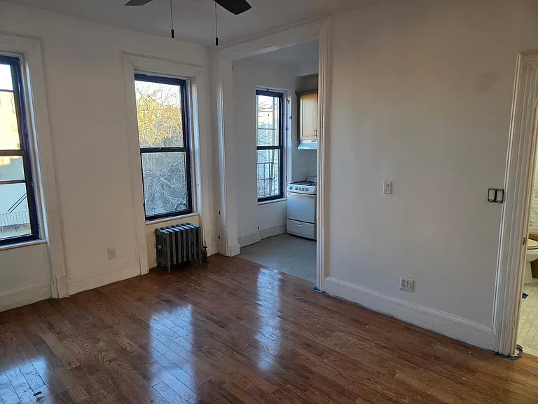 449 41st St #3 — Photo 5