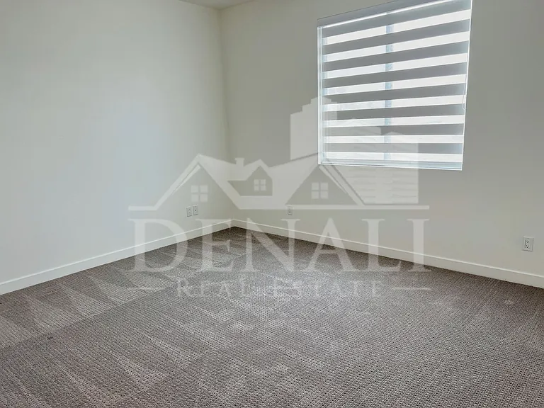 10920 E North Ln — Photo 20