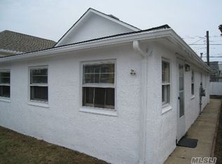 68 New Hampshire St, Long Beach, NY 11561
