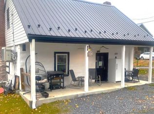 8604 Bakner Rd, Waynesboro, PA 17268