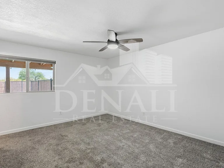 6491 N Lena Way — Photo 21
