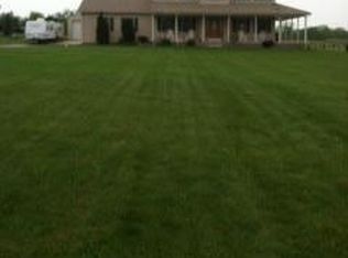 12183 Gibson Rd, Ashville, OH 43103