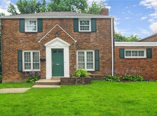 373 Jonquil Pl, Mt Lebanon, PA 15228