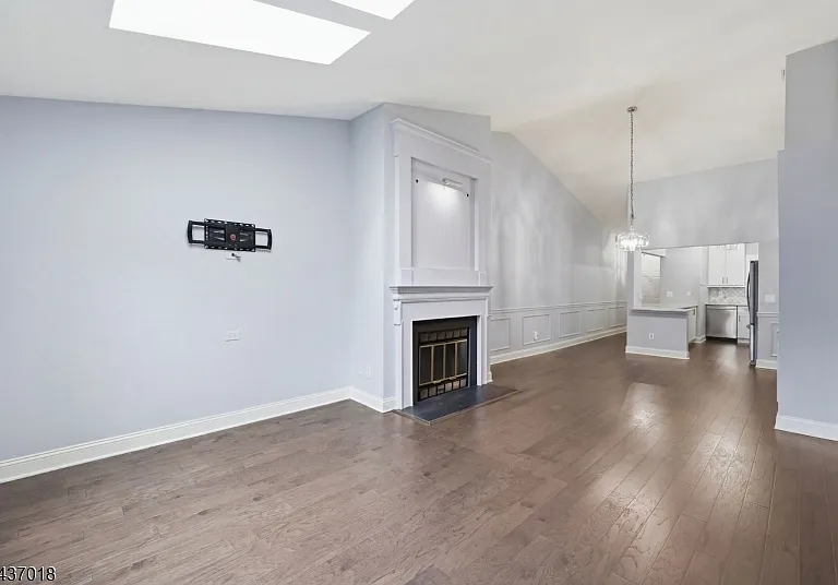 130 Smithfield Ct — Photo 10