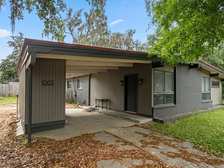1003 Broad River Dr — Photo 7
