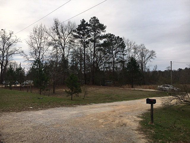 2nd image of 105 Ragan Dr