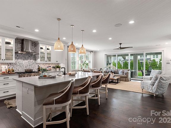 5th image of 13217 Oak Farm Ln