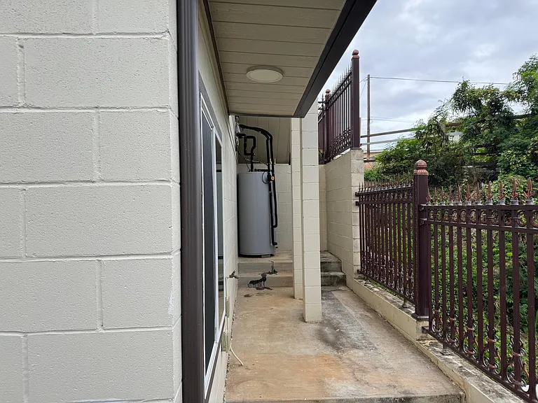 1769 Akahi St #B — Photo 14