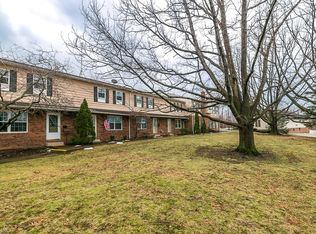 8300 Deepwood Blvd UNIT 4, Mentor, OH 44060