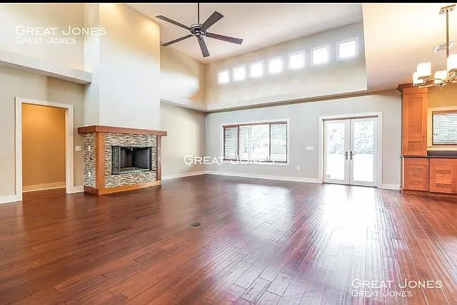 25 Hopkins Cir — Photo 4