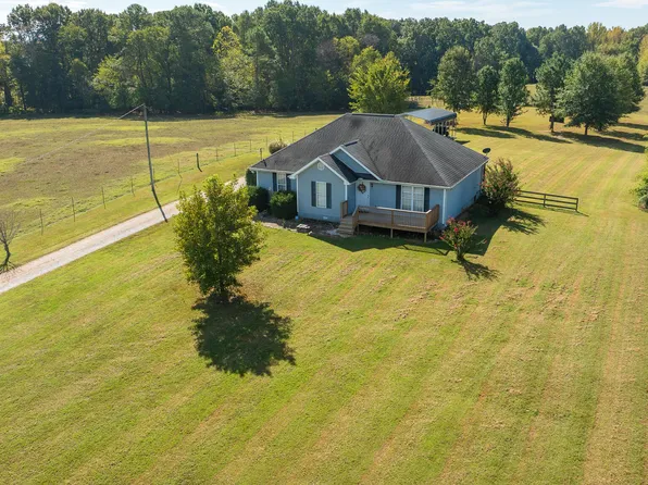 2455 Billingsby Rd, Martin, TN 38237