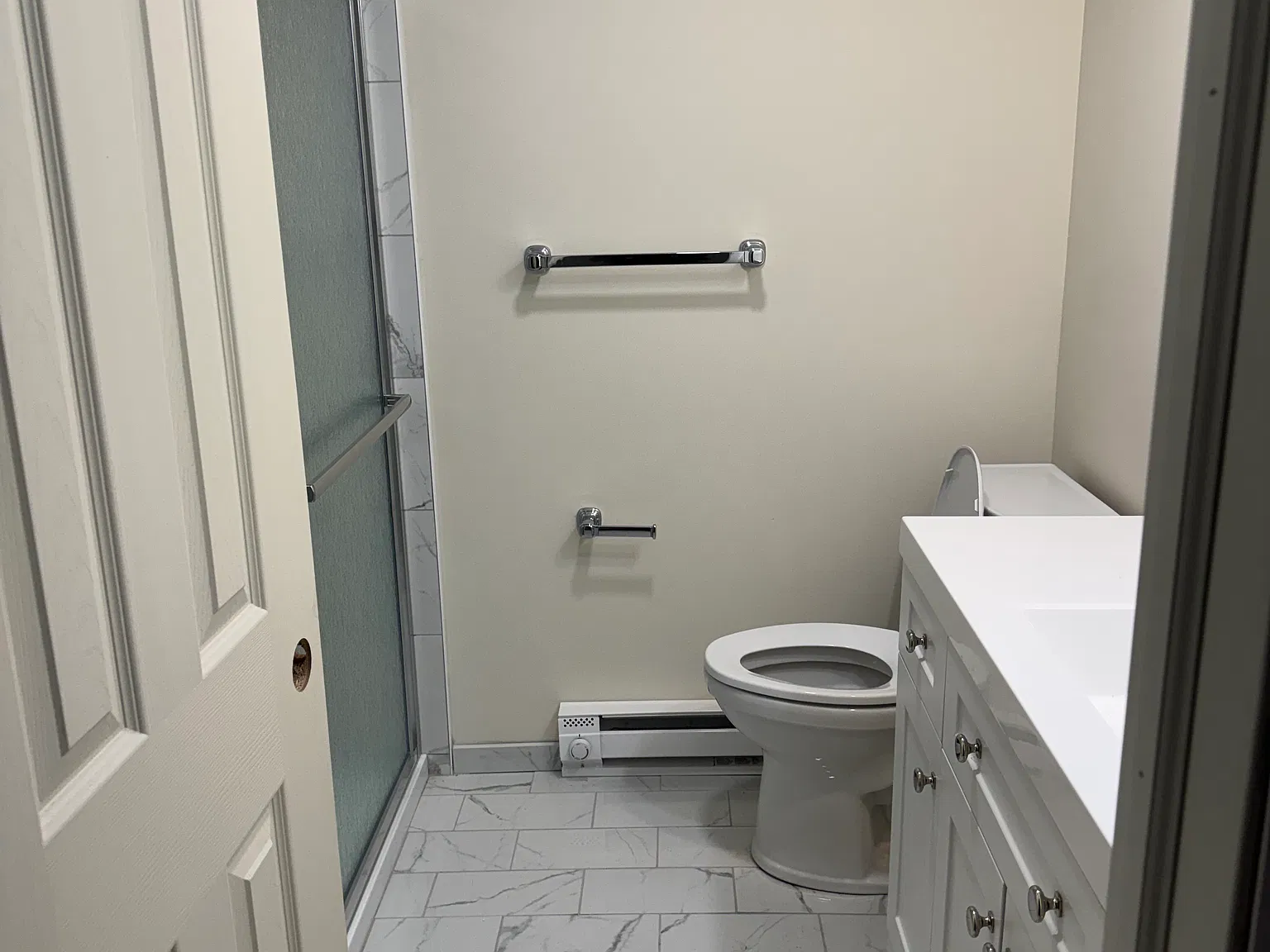 2 bed, 950 sqft, $1,775 — Photo 4