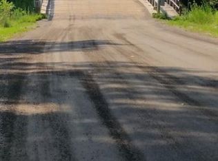 37 Cliff Dr, South Thomaston, ME 04858