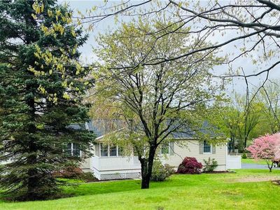 94 Farist Rd, Fairfield, CT, 06825