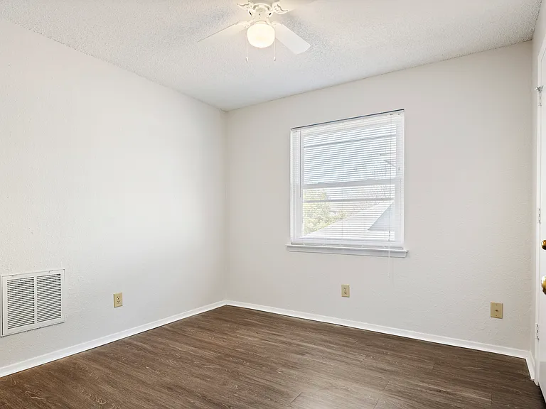 7591 Tournament Rd — Photo 19