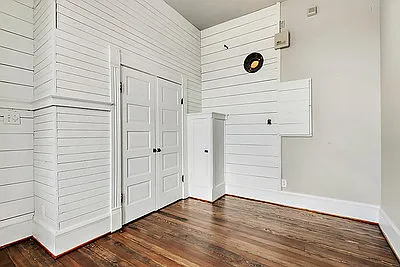 202 N Lbj Dr — Photo 10