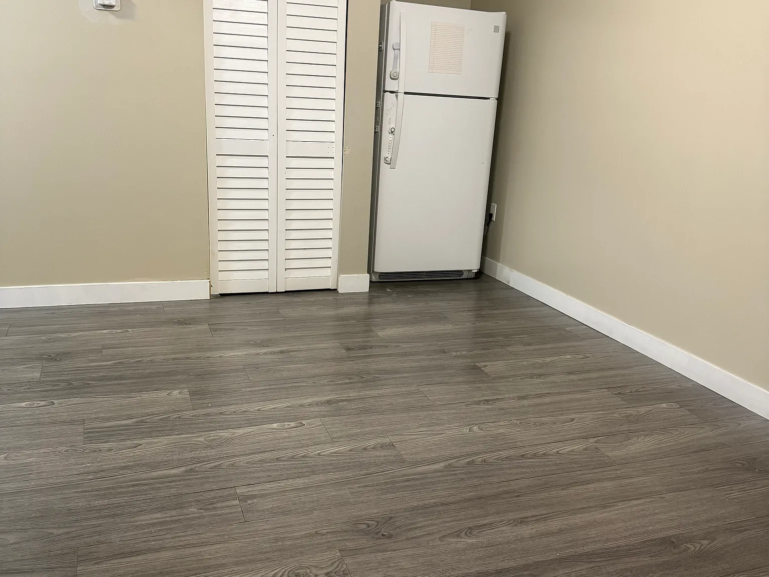 2 bed, 1000 sqft, $1,850 — Photo 2