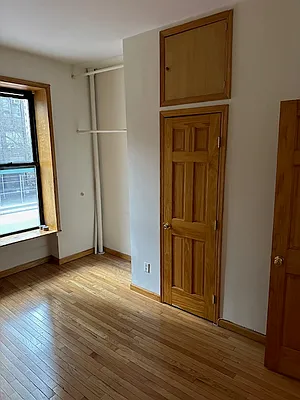 Rented by Batra Group Inc | media 11