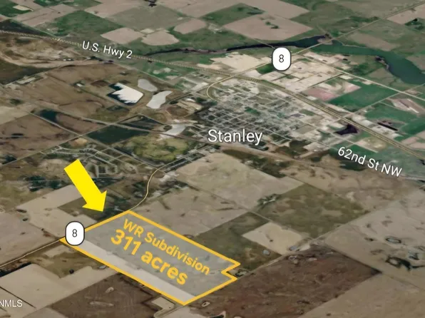 Street, Stanley, ND 58784