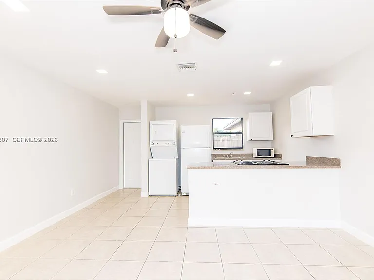 1804 My Pl — Photo 10