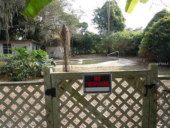 5th image of 4312 Thonotosassa Rd