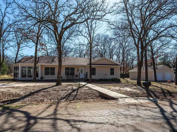 109 Shady Grove Rd, Gun Barrel City, TX 75156