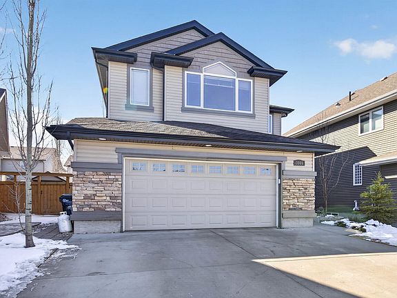 3rd image of 3005 Christopher Ct