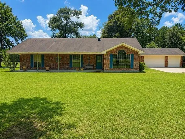 7565 Silver Star Rd, Sour Lake, TX 77659