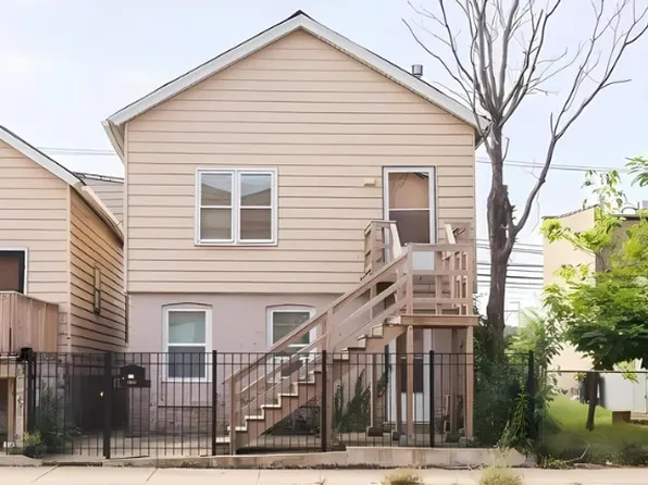 1937 W Grand Ave, Chicago, IL 60622