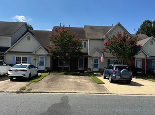 719 Brisa Ct, Chesapeake, VA 23322