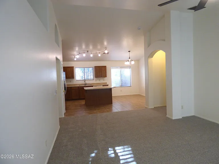 60499 E Alpine Way — Photo 5