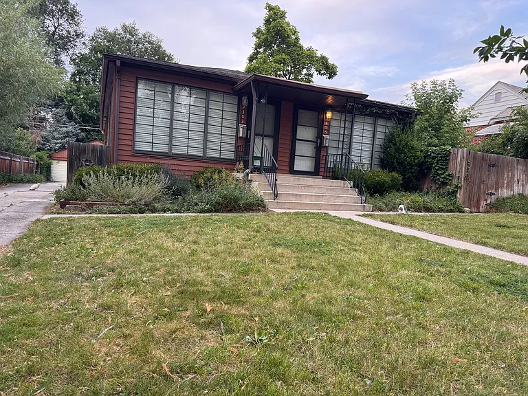 2383 E 2100 S — Photo 1