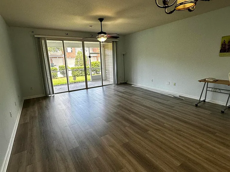 4182 Marblewood Ln — Photo 10