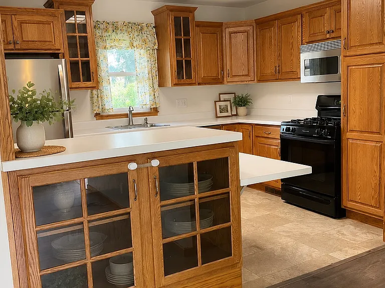 1615 Robeson Ave — Photo 6