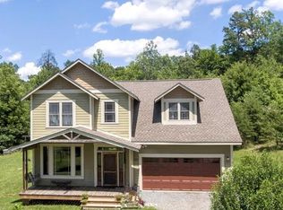 605 Bobcat Rd, Summerfield, NC 27358