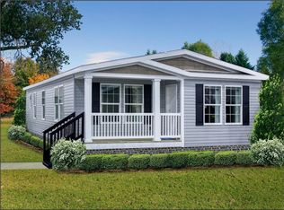 69129 Florence Dr, Richmond, MI 48062