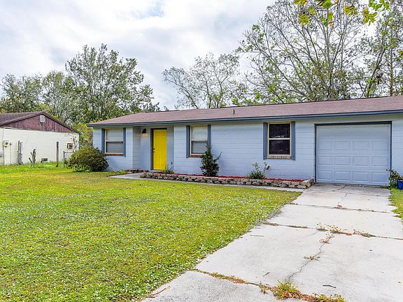 4th image of 2777 Commanche Ave