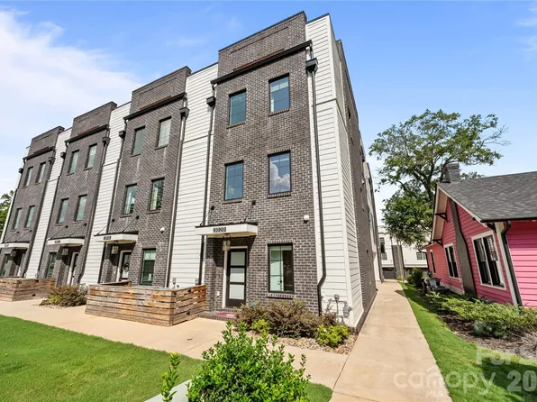 3020 Cobbs Hill Rd, Charlotte, NC 28205