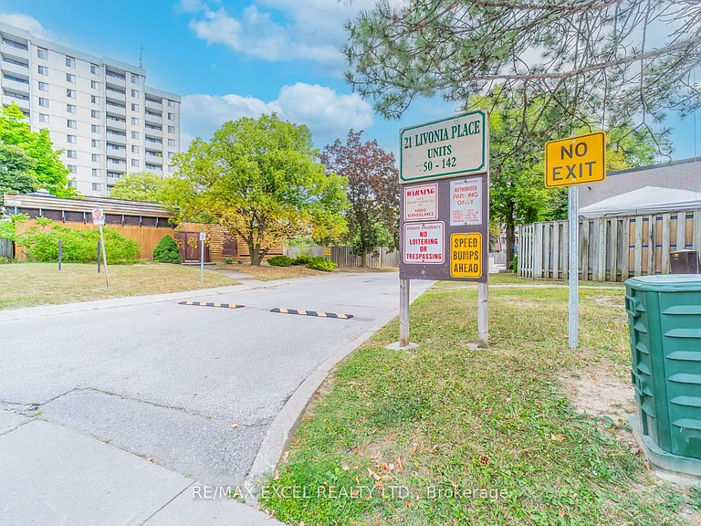 21 Livonia Pl #112 — Photo 31