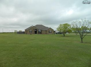 639 Red Rock Rd, Wichita Falls, TX 76305