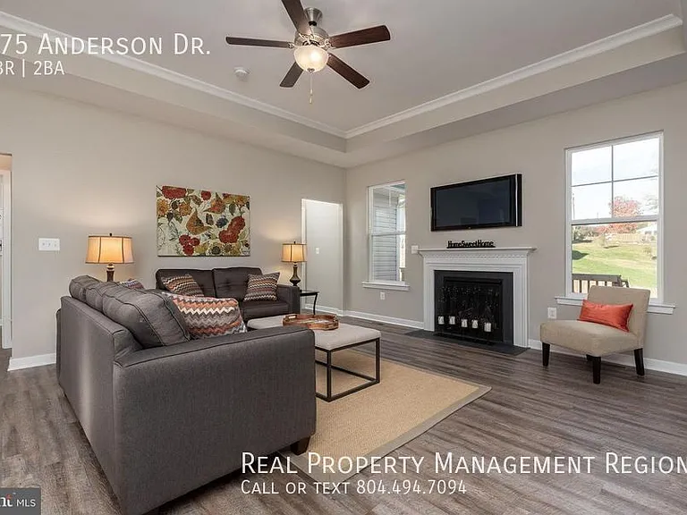 275 Anderson Dr — Photo 12