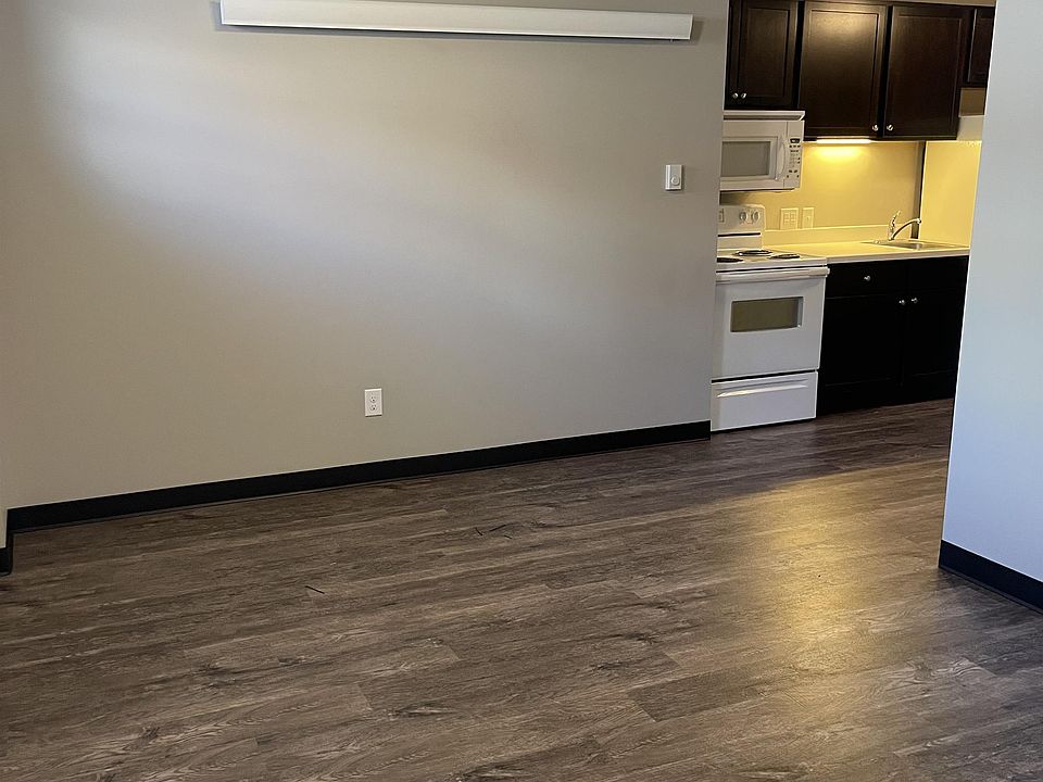 1st image of 1421 P St #10505685