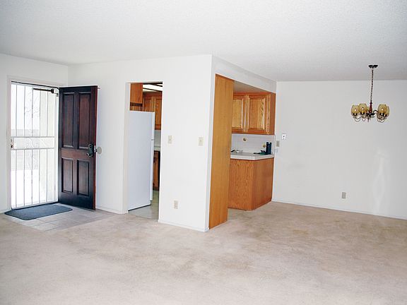 4th image of 2257 Fair Park Ave APT 102